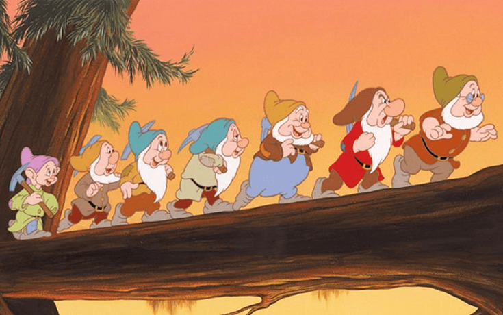 SieteEnanitosYendoAlTrabajo